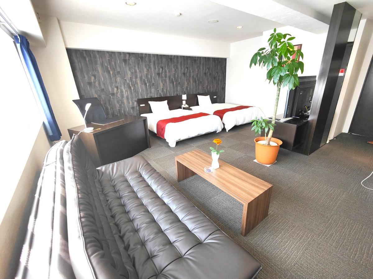 Kurume Hotel Esprit Экстерьер фото
